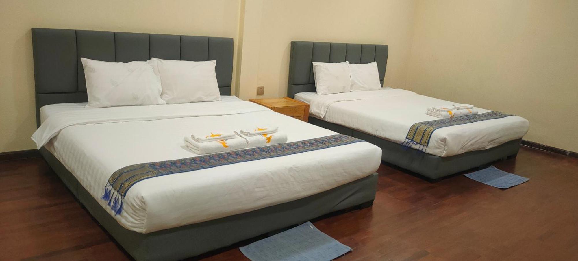 Yula Hotel Thatluang Vientiane Room photo